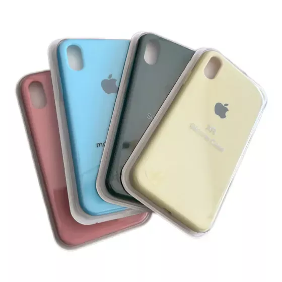 Ver más sobre Fundas Funda Iphone xr Silicona con logo, Argentina